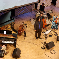 On Monday, April 21, climate science and musical composition came together at the Hamel Music Center’s Collins Recital Hall during UW–Madison Earth Fest 2025. Featuring an overview of the importance of El Niño and a look at how it can be forecasted by Elizabeth Maroon, professor of atmospheric and oceanic sciences, the event culminated in the world premiere of Earth Signals: El Niño, an original jazz-classical piece composed by Mead Witter School of Music PhD candidate Ben Ferris and played by the UW Bridge Ensemble.